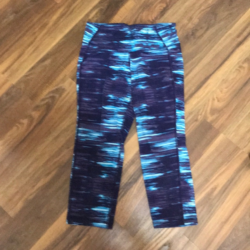 Old navy cropped tights